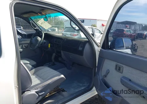 1999 Toyota Tacoma Prerunner из США, поврежденный, VIN 4TASM92N8XZ508390